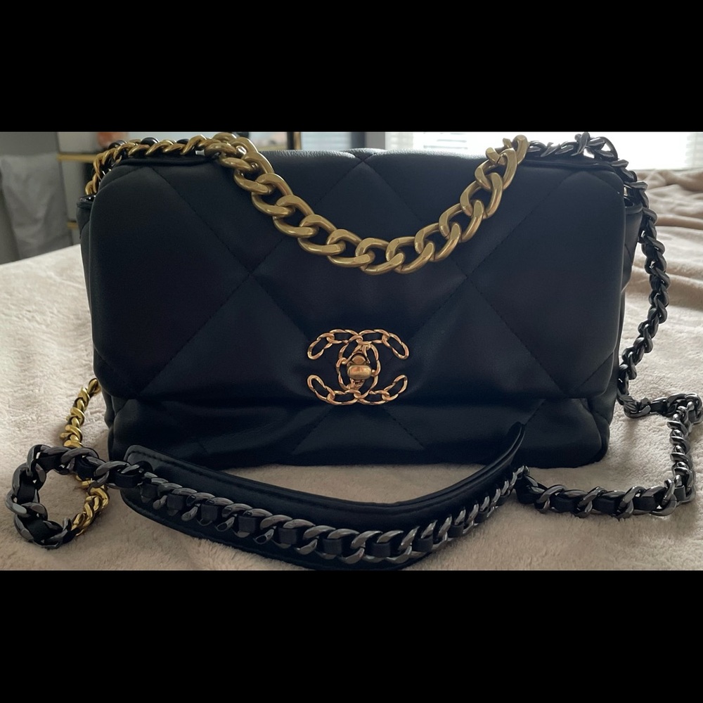 AUTHENTIC Chanel 19 Flap Bag Quilted Goatskin Maxi
